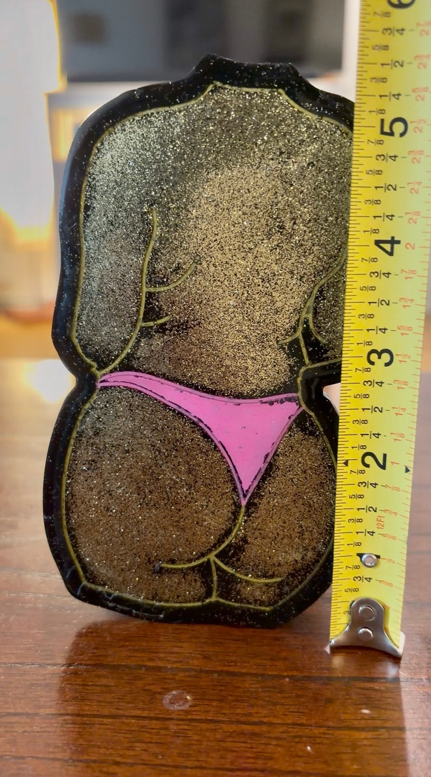 Curvy Woman Wall Hangings in Vibrant Colors